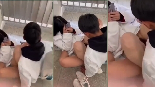 Bokep smp bocil abg paksa ngewe di depan kelas
