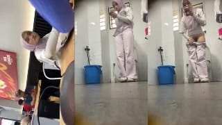 Bokep SMP Bocil jilbab paksa ngewe sampe ketakutan